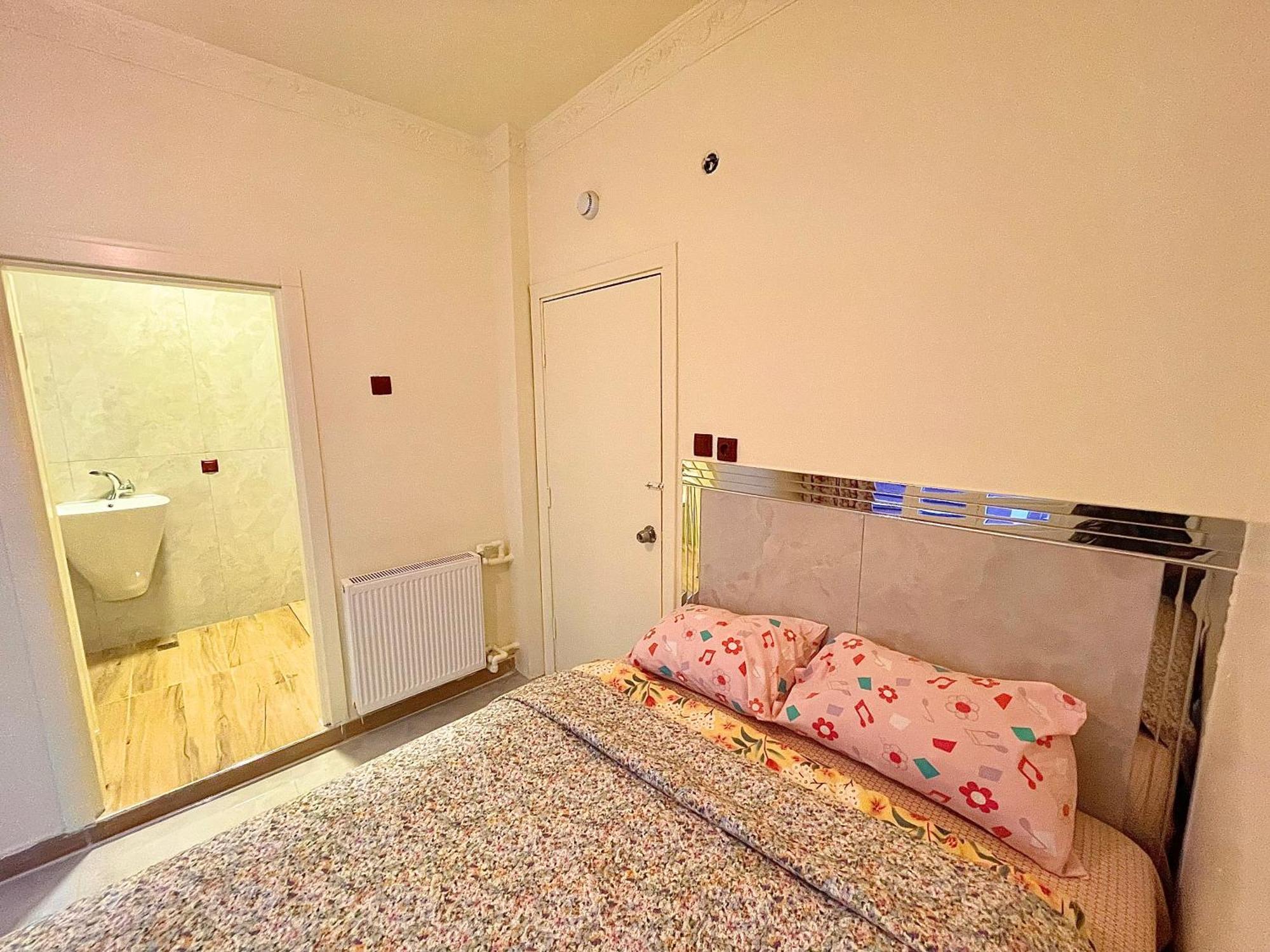 Rueyam Provincia di Istanbul